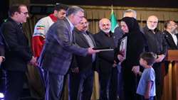 وزیر بهداشت: شهدای سلامت، قلب تپنده ایران و سند افتخار این سرزمین هستند