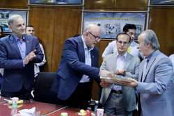 دکتر گتمیری در حکمی استاد دکتر علی یعقوبی نوتاش را به ریاست دفتر ارتباط با دانش آموختگان و رئیس خانه استاد بیمارستان سینا منصوب کرد