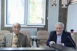 در نشست خانه استاد مجتمع بیمارستانی امام خمینی تبیین شد/تازه‌های درمان سرطان پستان، هشدارهای دکتر توفیقی پیرامون چالش های  رضایت صوری و گواهی فوت و مثل همیشه تجلیل از متولدین آبان ماه