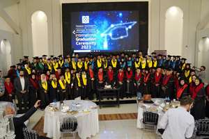 جشن دانش آموختگان دانشجویان بین الملل دانشگاه علوم پزشکی تهران