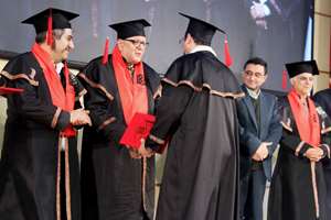 آیین دانش آموختگی دانشجویان دوره دکترای تخصصی پژوهشی دانشگاه علوم پزشکی تهران همزمان با گرامیداشت هفته پژوهش برگزار شد