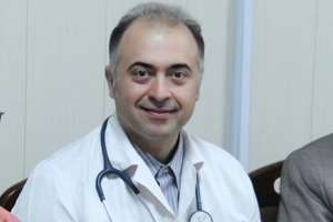 دکتر صالحی در نشست کمیته علمی سمینار تعهد حرفه‌ای در حوزه سلامت بر تحول بایدها و نبایدهای این حوزه تاکید و خواستار ارتباط عمیق‌تر با نسل جوان شاغلین حرف سلامت و دانشجویان شد