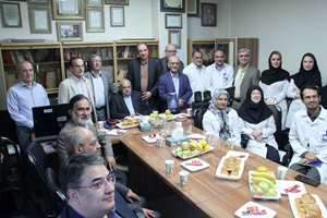 تقدیر از سال‌ها تلاش صادقانه دکتر محبوب لسان پزشکی