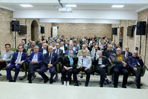 گردهمایی ورودی‌های 1353 و 1354 دانشکده پزشکی دانشگاه علوم پزشکی تهران 