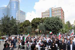  تجمع جامعه سلامت و دانشگاهیان علوم پزشکی در پاسداشت حرمت جان انسان‌ها و حریم مراکز درمانی و پژوهشی