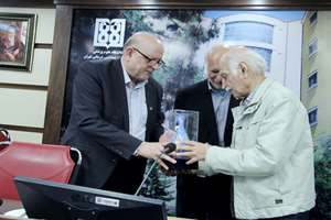 در سایه سار اندیشه های استاد کاظم محمد پیشکسوت دانشکده بهداشت