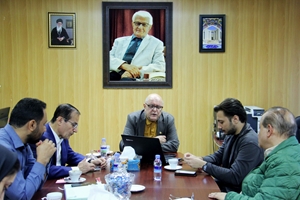 دیدار نماینده ی شبکه نخبگان دانشجو با رئیس دفتر ارتباط با دانش آموختگان 