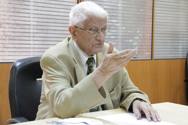 جلسه شهریورماه مسئولین دفاتر ارتباط با دانش‌آموختگان برگزار شد 