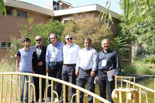 اولين گردهمايي مشترك دانش‌آموختگان دانشگاه‌هاي تهران و علوم پزشكي تهران 